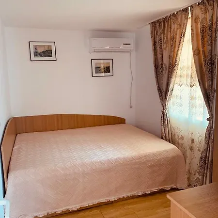 בית נופש Casa Galbena *